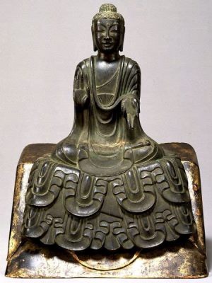 The Emergence of Buddhism in Japan: A Turning Point for Religious Practices and Cultural Exchange during the Asuka Period